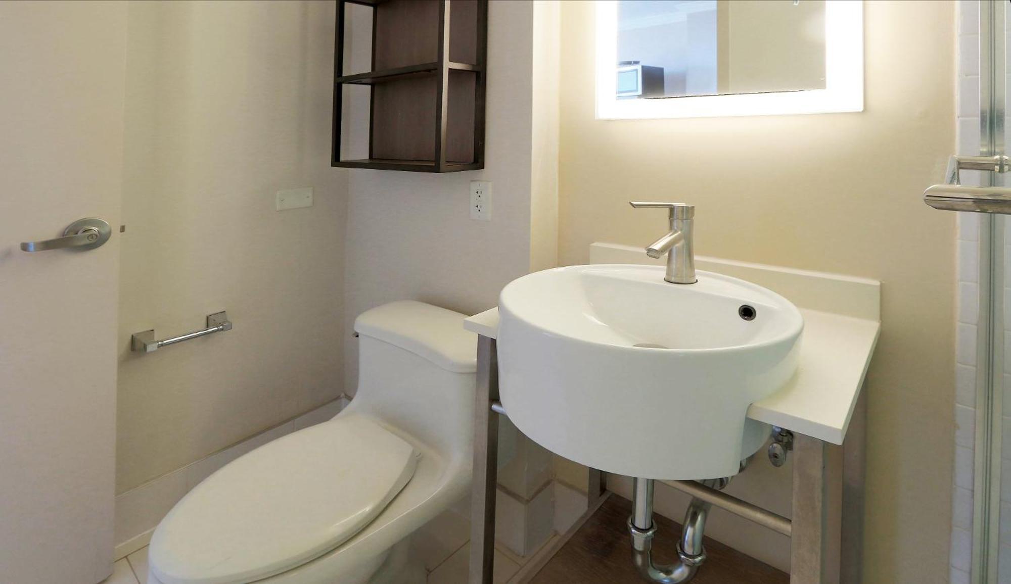 Convention Center Executive Properties Free Indoor Parking Baltimore Exteriör bild